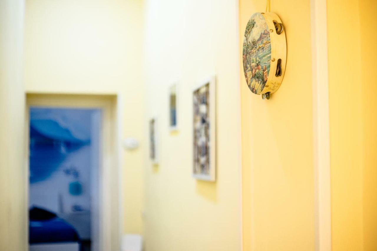 Solemare Musica & Poesia Apartment เนเปิลส์ ภายนอก รูปภาพ