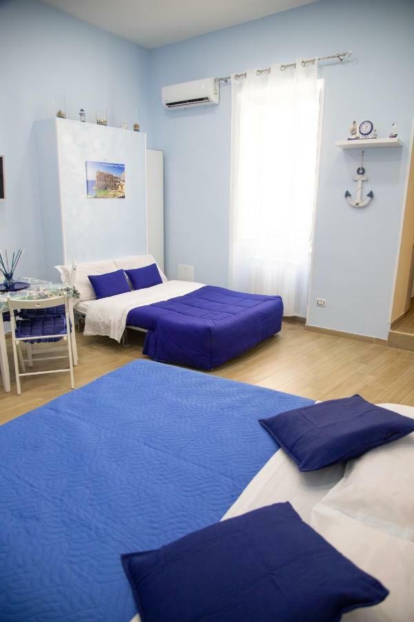 Solemare Musica & Poesia Apartment เนเปิลส์ ภายนอก รูปภาพ