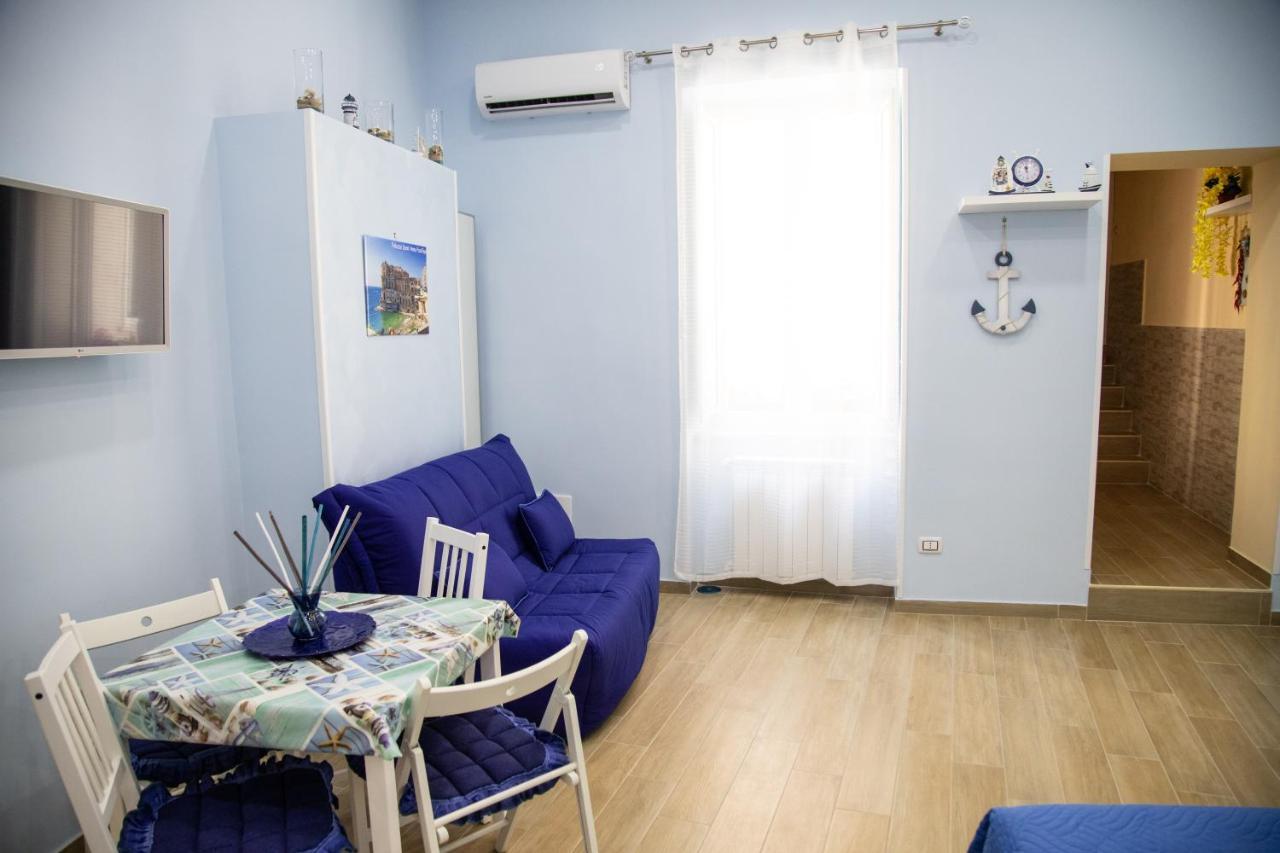 Solemare Musica & Poesia Apartment เนเปิลส์ ภายนอก รูปภาพ